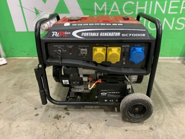 UNRESERVED PD Pro SC7000 6.5KVA Portable Petrol Generator - Key Start