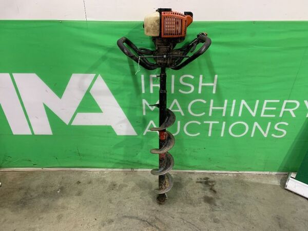 UNRESERVED Tanaka T-350 Petrol Auger