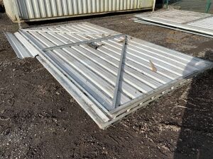 UNRESERVED 6M x 4.4M Steel & Galvanised Door - 3 Sections - Access Door In Middle