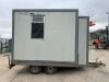 UNRESERVED Roankabin Twin Axle Fast Tow Welfare Unit (12x8) - 6