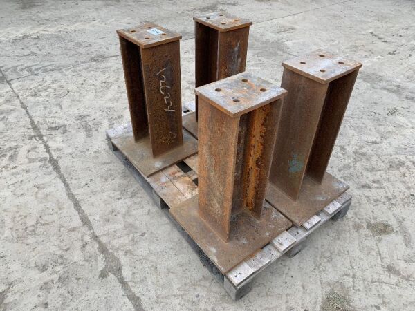 4 x Steel Stubs