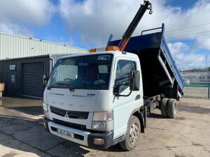 2013 Mitsubishi Canter Fuso 7C15 Tipper & Palfinger PC1300 Crane