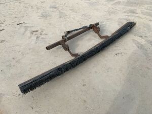 UNRESERVED Yard Brush On 3 Point Linkage