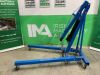 UNRESERVED Portable 2T Engine Crane - 2