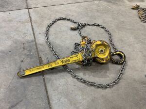 UNRESERVED Yale 750KG Lever Hoist