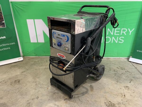 Mazzoni Hot/Cold Diesel/Electric Power Washer c/w Hose & Lance