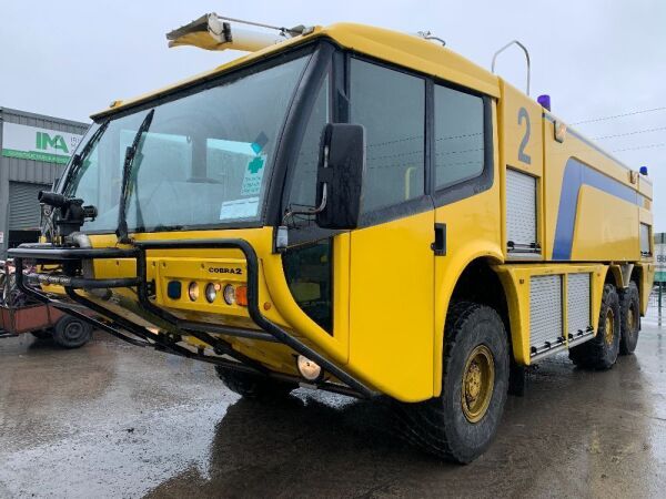 UNRESERVED 2003 Carmichael Cobra 6x6 Fire Tender