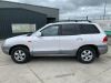 UNRESERVED 2005 Hyundai Santa FE - 2