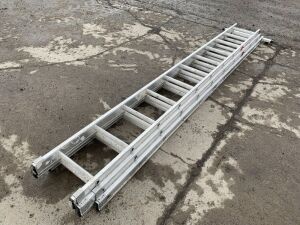 UNRESERVED 3 Stage Aluminium Ladder