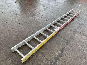 UNRESERVED 10FT Ladder