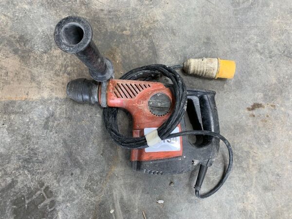 UNRESERVED Hilti 110V Drill