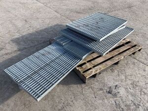 UNRESERVED 1 x Pallet of Steel Grates