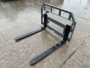 Pallet Forks To Suit Tractor Loader (Euro Hitch)