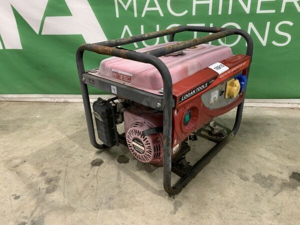 UNRESERVED Logan DX2500 2.5KVA Petrol Generator