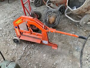 UNRESERVED Maxipave Block Splitter