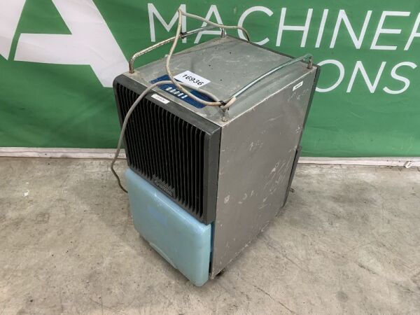 UNRESERVED Olimpia Splendid Dehumidifier