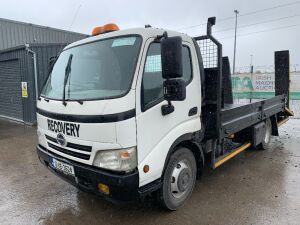 UNRESERVED 2012 HINO 300 Plant Truck c/w Ramps & Winch