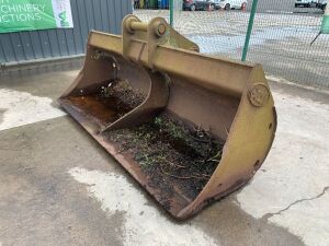 Geith 9FT Ditching Bucket To Suit 25T-30T Excavator