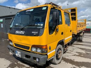 UNRESERVED 2004 Isuzu NQR 70 Crew Cab