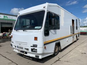 UNRESERVED 2000 Volvo FL6 Moblile Library