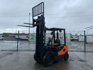 2007 Doosan D255S-3 2.5T Diesel Forklift