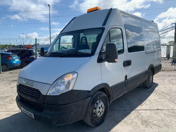 2012 Iveco Daily 2.3TD 35S11 MWB Crew Cab