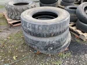 UNRESERVED 4x Dunlop SP 431R Tyres