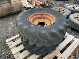 UNRESERVED 2x Camac IC80 Tyres