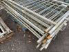 UNRESERVED Selection of Barriers c/w Blocks - 3