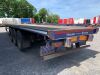 UNRESERVED 2005 Dennison Tri Axle Flat Bed Trailer - 2