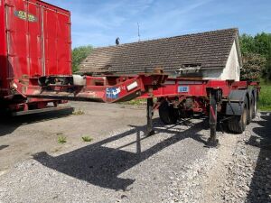 UNRESERVED 2007 Dennison Tri Axle Skelly Trailer