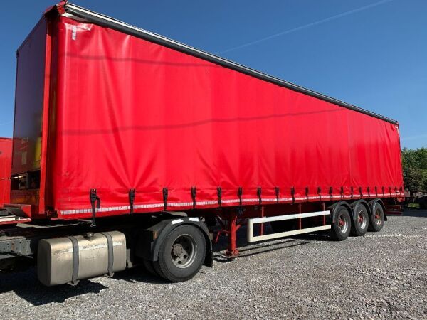 UNRESERVED 2007 Cartwright Tri Axle Curtainsider