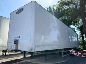 UNRESERVED 2004 SDC Tri Axle Box Trailer