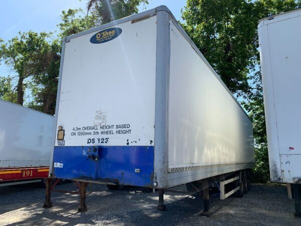 UNRESERVED 2007 SDC Tri Axle Box Trailer c/w Tail Lift