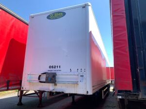 UNRESERVED 2004 SDC Tri Axle Box Trailer