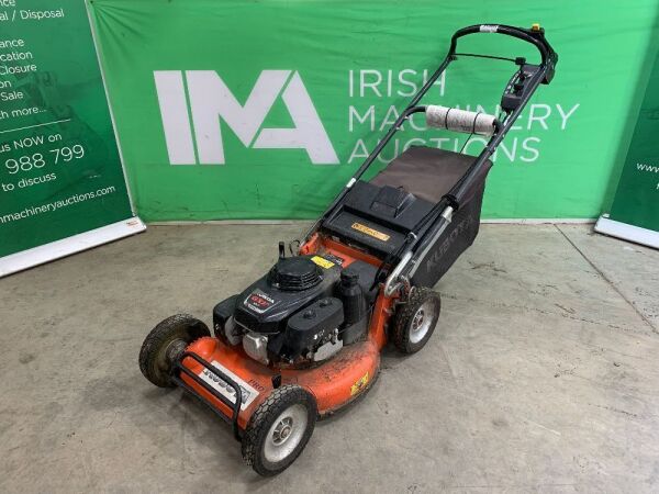 2018 Kubota Self-Drive Lawnmower c/w Box