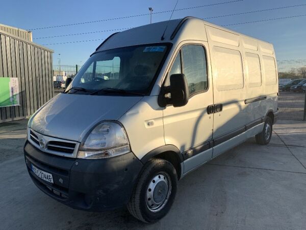 UNRESERVED 2007 Nissan Interstar 2.5 LM 3.5T 115HP