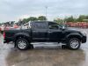 2013 Toyota Hilux 3.0 D4D Invincible D/C 171BHP - 6