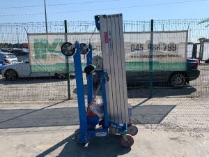 UNRESERVED Genie SLK-25 Manual Pedestrian Material Lifter/Handler