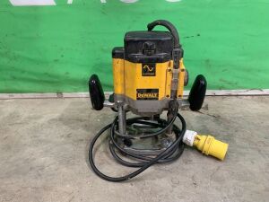 UNRESERVED Dewalt Router