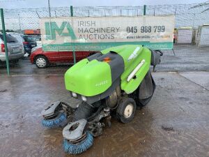 2018 Green Machine 400 Diesel Pedestrian Street Sweeper