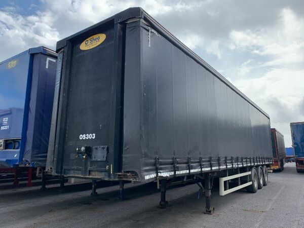 UNRESERVED 2004 SDC Tri Axle Curtainsider c/w Zepro Tail Lift