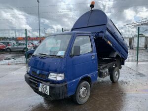 UNRESERVED 2005 Piaggio Porter Refuse Tipper