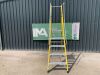 UNRESERVED Clow 5 Step Fibreglass Podium Ladder - 2