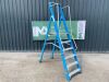 UNRESERVED Lyte 6 Step Fibreglass Podium Ladder - 3