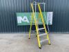 UNRESERVED Clow 4 Step Fibreglass Podium Ladder - 3