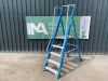 UNRESERVED Lyte 5 Step Fibreglass Podium Ladder