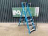 UNRESERVED Lyte 5 Step Fibreglass Podium Ladder - 3