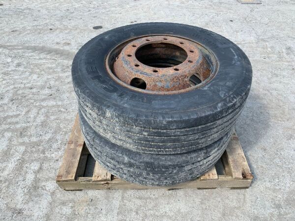 2 x 275-70-22.5 Tyres & Rims