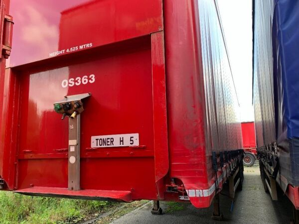 UNRESERVED Montracon Tri Axle Curtainsider